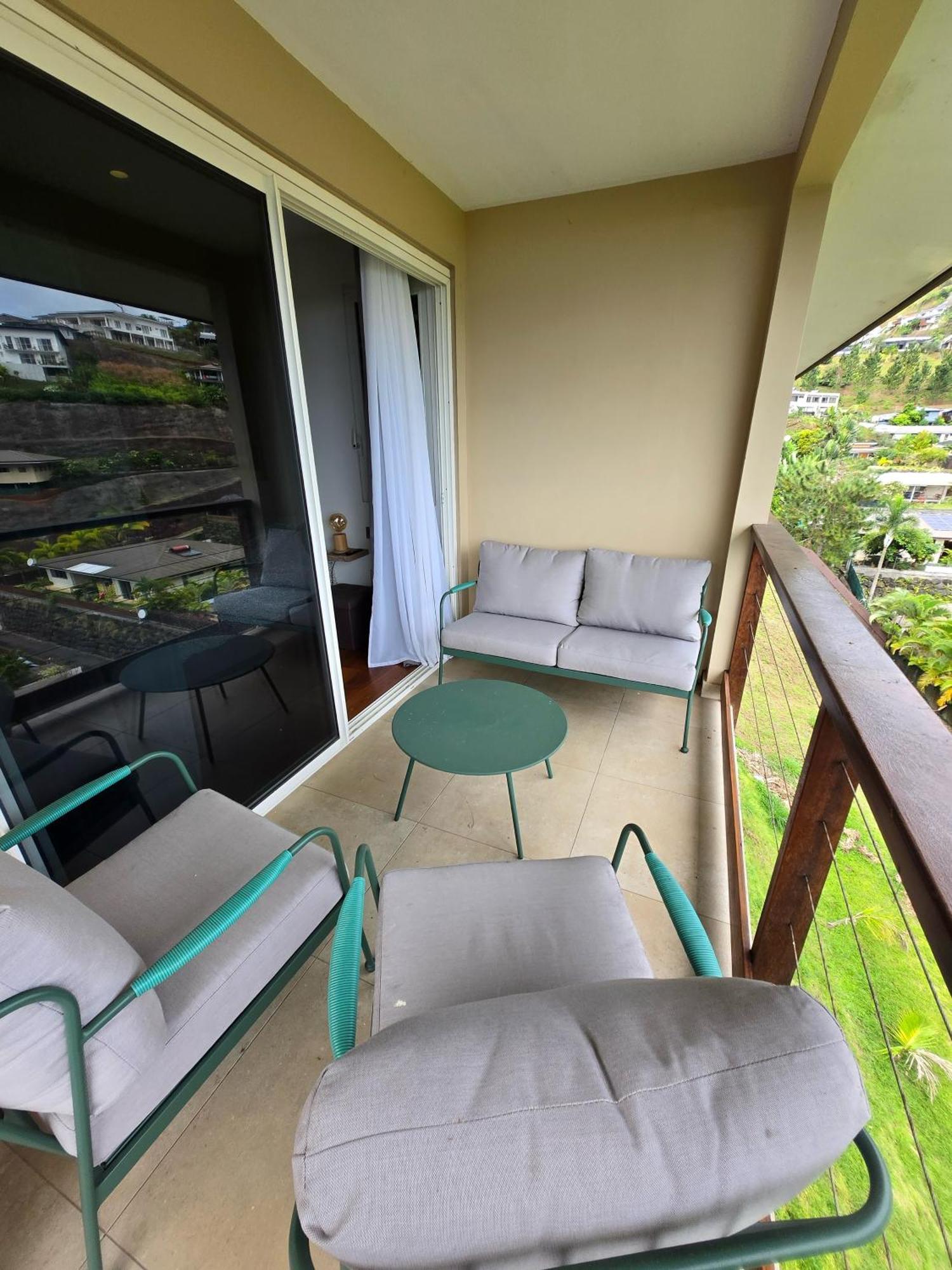 Titou Lodge - Hauteurs De Miri Punaauia  Ngoại thất bức ảnh