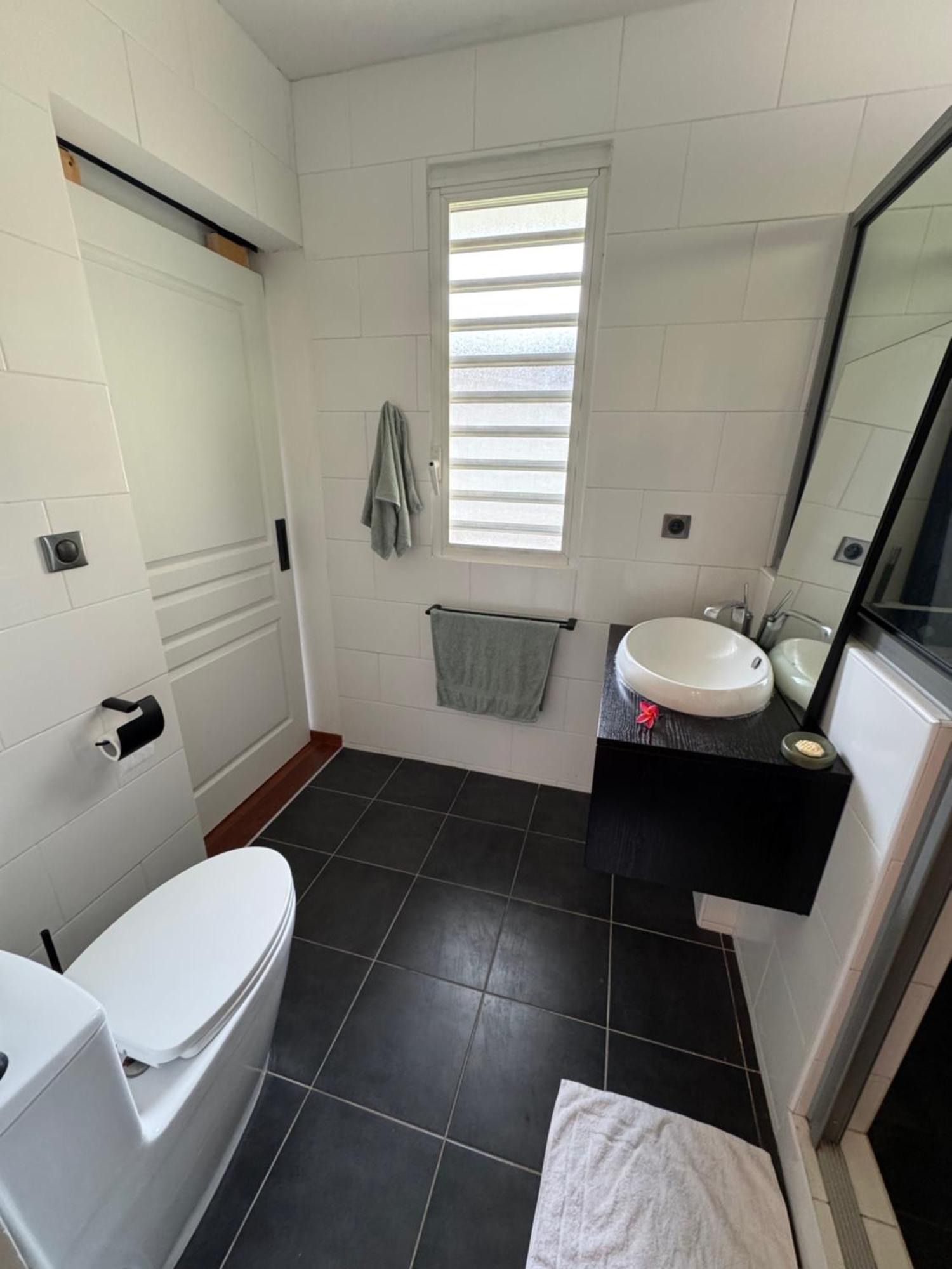 Titou Lodge - Hauteurs De Miri Punaauia  Ngoại thất bức ảnh